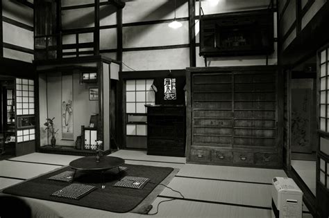 Harmony in the family leads to prosperity in all undertakings. 昭和の家 by VOICE Int'l （ID：8376178） - 写真共有サイト:PHOTOHITO