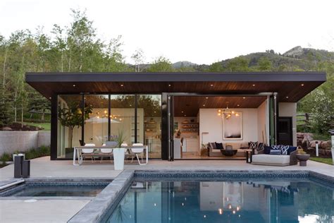 32 Modern House Design With Pool