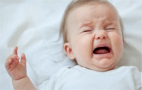 Aprende a distinguir el llanto de tu bebé bbmundo