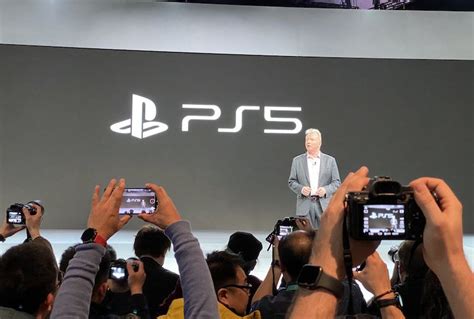 The ps5 digital edition doesn't have a disc drive to play physical copies of the games. Instead of showing off new console, Sony showcases new PS5 ...