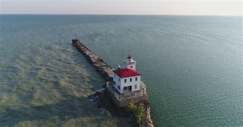 Amazing Things To Do Around Lake Erie In Canada Skyscanner