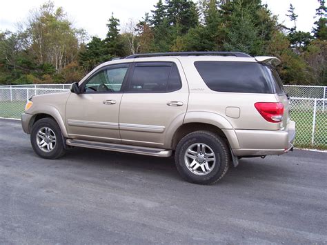 2005 Toyota Sequoia Sr5 4dr Suv 47l V8 Auto