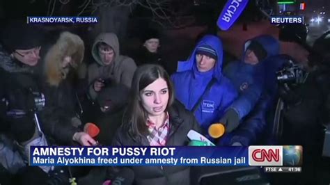 pussy riot s maria alyokhina released from jail cnn