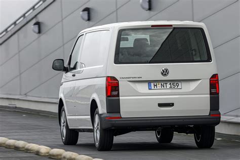 2020 Volkswagen Transporter T61 Details Pictures And Pricing Parkers