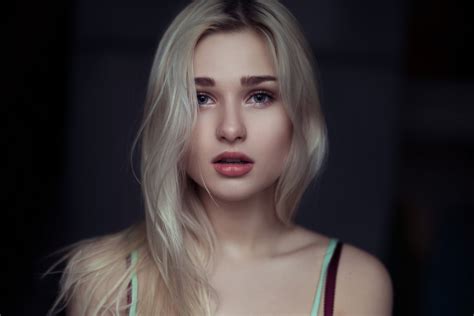 Wallpaper Women Blonde Portrait Face 2048x1368 Motta123