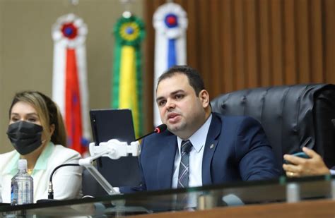 Roberto Cidade confirma retorno das sessões presenciais da Assembleia