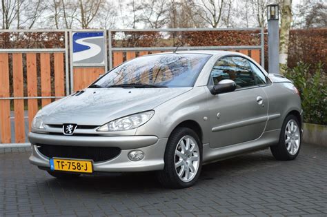 Peugeot 206 cc roland garros, te koop bij jos verhulst. Peugeot 206 CC 2.0-16V Roland Garros - Autobedrijf Slager