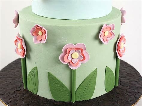 Cake Decorating Fondant Flowers How To Make Rolled Fondant A Recipe