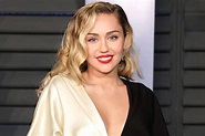 Miley Cyrus Bio, Age, Height, Parents, Spouse, Songs, Facts, Net worth ...