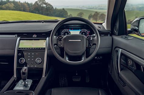 Land Rover Discovery Sport D180 Awd Se 2019 Uk Review Autocar