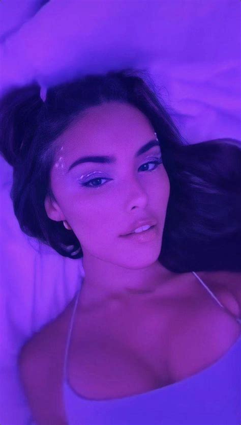 Madison Beer Cleavage