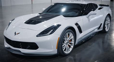 Marvel At Hennesseys 850 Hp C7 Corvette Z06 Showing Off Carscoops