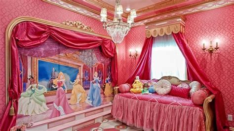 After all, every princess needs her beauty sleep and this bed delivers style and comfort fit for royalty! 42 Best Disney Room Ideas and Designs for 2016 | Princess ...