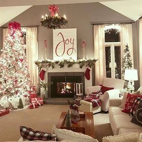 30 Christmas Living Room Ideas
