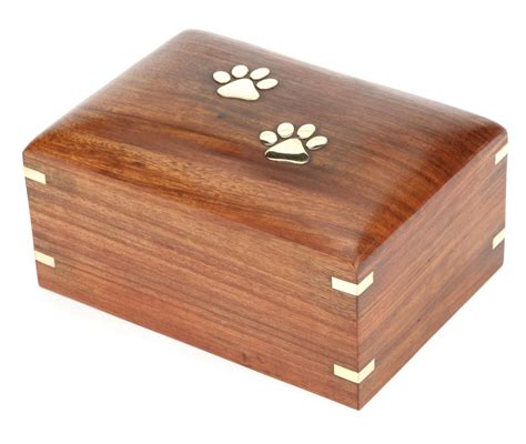I've made a handful of these now as gifts for friends and thought i'd. Urns UK Wooden Pet Cremation Urn for Ashes, Elstree 7 ...