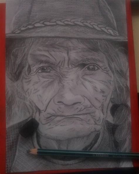 Mujer Anciana Peruana Dibujo Hecho A Lapiz Anciano Dibujo Dibujos
