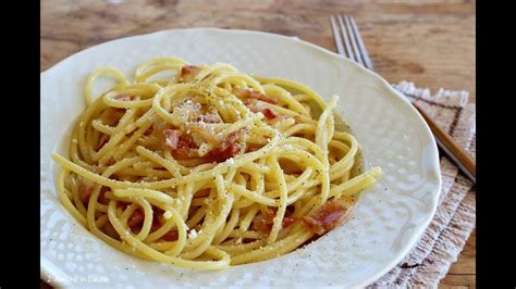 Spaghetti Alla Carbonara Ricetta Facile E Veloce YouTube