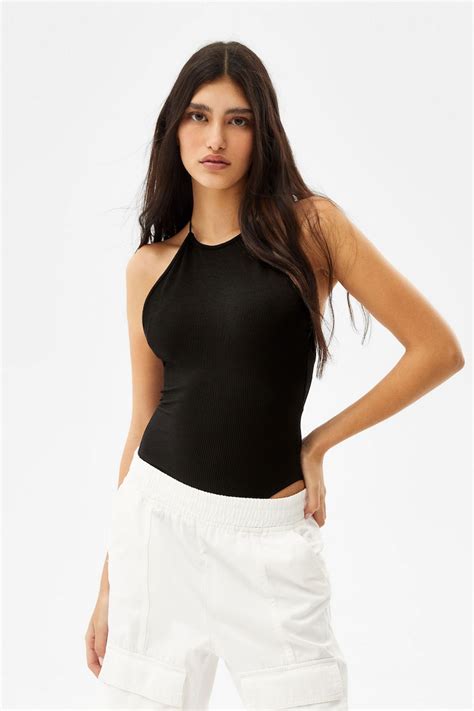 All Womens Clothing Offers Up To 50 Off Bershka