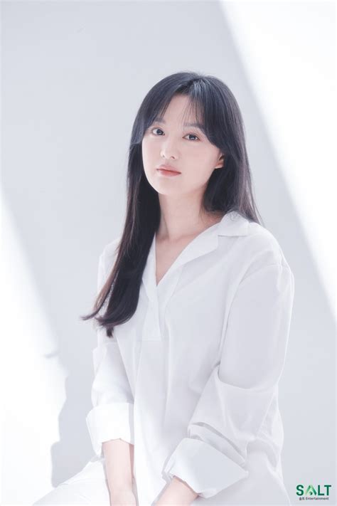Ким Джи Вон представила новые профайл фото YesAsia ru