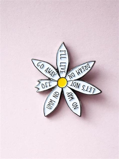 Pins Inspiration Daisy Pins Pin And Patches Flower Pins Lapel