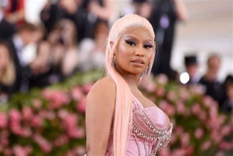Is Nicki Minaj Pregnant Fans Are Convinced The Iconic Rapper Is With Child