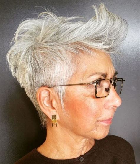The front part of the hair is styled upwards like you have done with your finger through the hair and let it fall to the sides. 65 Gorgeous Gray Hair Styles | Hair styles, Gorgeous gray ...