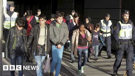 Eu Migrant Crisis Sweden May Reject 80 000 Asylum Claims Bbc News