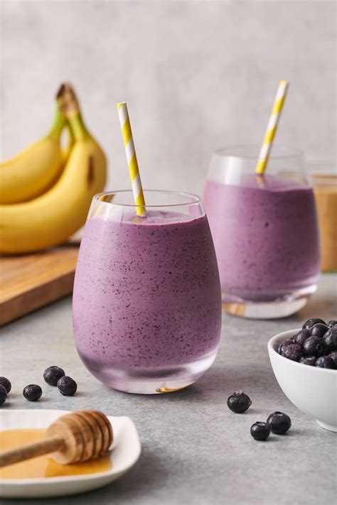 Straightforward Banana Blueberry Energy Smoothie