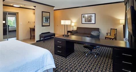 The Hampton Inn And Suites Hotel In North Longview Texas