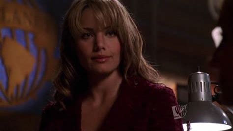 Lois Lane Smallville Photo 380274 Fanpop