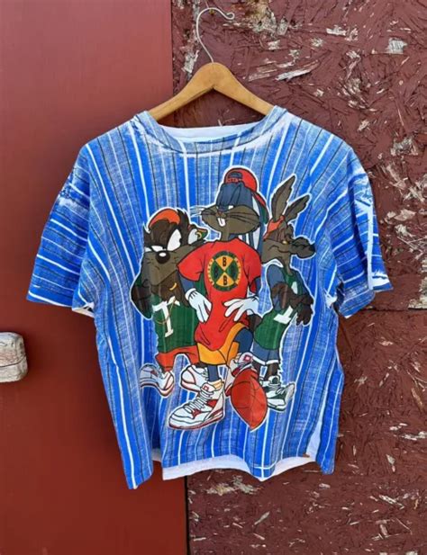 Vintage 1990s Looney Tunes Basketball T Shirt Rare Single Stitch Bugs