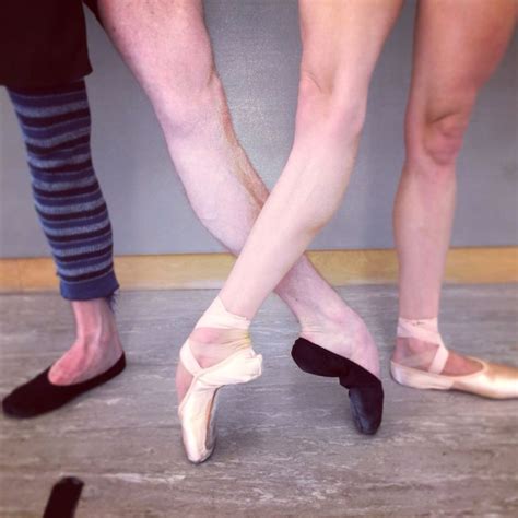 love it dancers feet ballet feet dancers body ballet dancers dancer legs en pointe