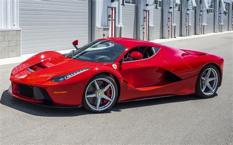 Ferrari Laferrari Specifications Photos Videos Reviews Prices