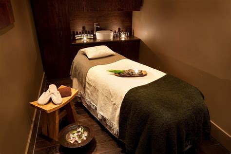 Blogmebeautiful Gina Conway Aveda Facial Home Spa Room Spa Massage Room Spa Treatment Room