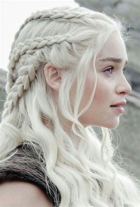 Daenerys Targaryen Has Owl Like Qualities Hair Styles Targaryen