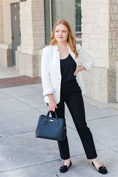 Chic Work Wear Look Oh What A Sight To See Workwear Chic Work Wear Summer Office Outfits