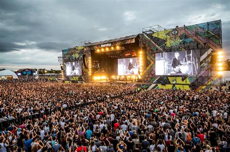 Check spelling or type a new query. Lollapalooza Argentina 2018: Diversidad y experiencias ...