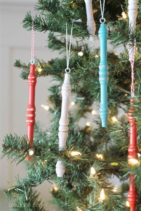 Trash To Treasure Spindle Ornaments Diy Christmas Ornaments Easy