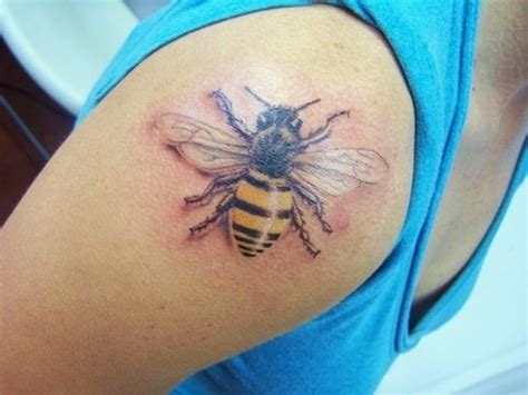 3d Realistic Bee Tattoo On Shoulder Tattooimagesbiz