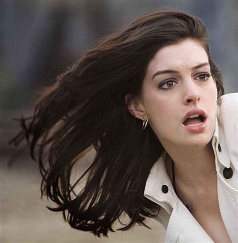 Anne Hathaway What Do You Think About This Beautiful Photo Please Make