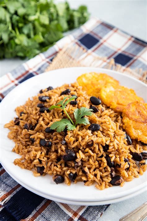 Slow cooker mexican rice and beans. Black Beans and Rice (Arroz Congri) | Recipe | Rice side dishes, Slow cooker pork roast, Side ...