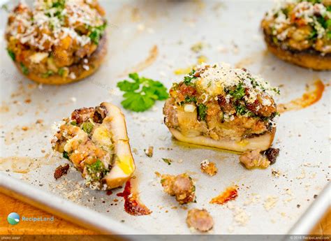 Our easy, delicious stuffed mushrooms are ready to bake in 20 minutes. Thanksgiving Leftovers: Cornbread Stuffing Stuffed Mushrooms / Thanksgiving Leftovers: Cornbread ...