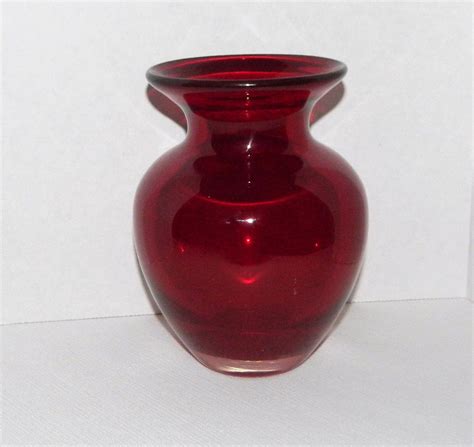 29 Nice Red Glass Vases For Sale 2024