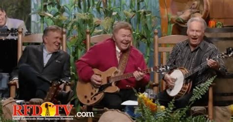This Pickin And Grinnin Hee Haw Reunion Will Have You Laughing Out