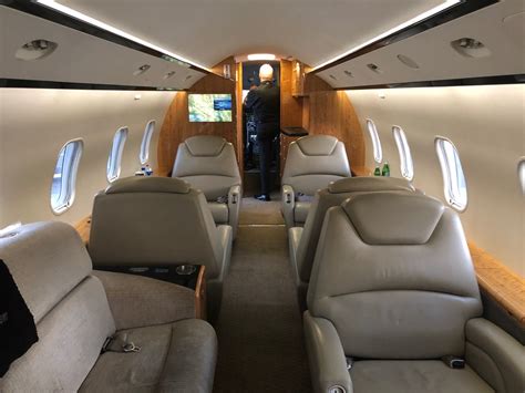 Flying A Private Jet From La To Las Vegas Live And Lets Fly