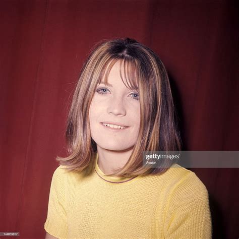 singer sandie shaw photographed in 1967 news photo getty images