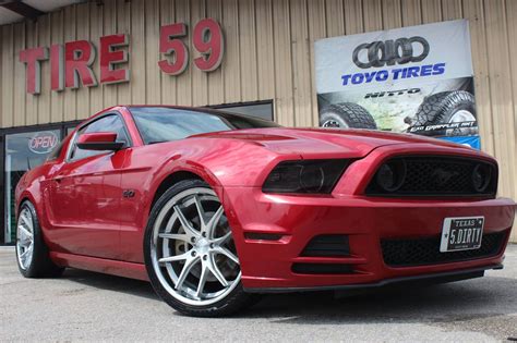 Ford Mustang Gt S197 Red Ferrada Fr2 Wheel Front