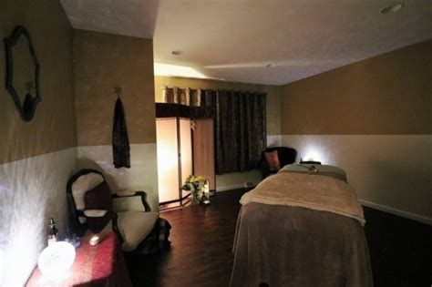 Sanctuary Massage Find Deals With The Spa And Wellness T Card Spa Week