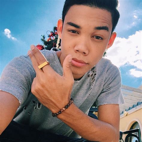 Roshon Fegan Shake It Up Wiki Fandom Powered By Wikia