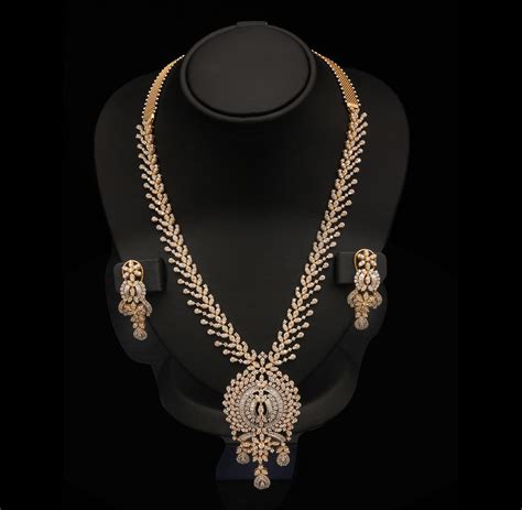 Indiangoldesigns Com Indian Diamond Bridal Necklace Sets From Vummidi